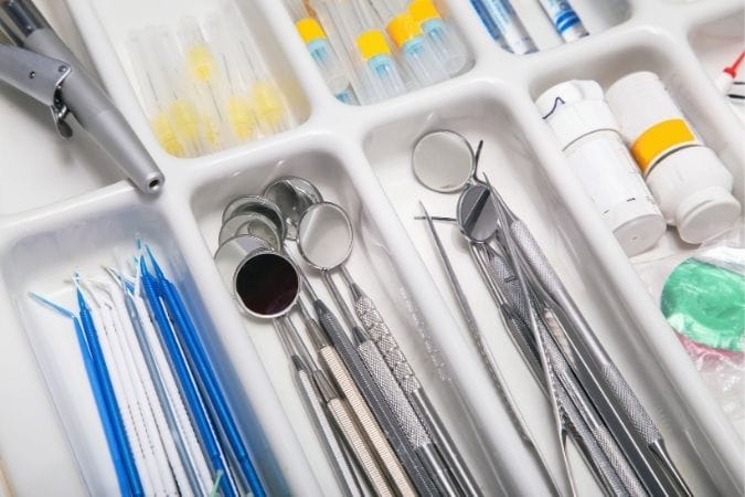 Laimėti ir prarasti dantų produktų linijas